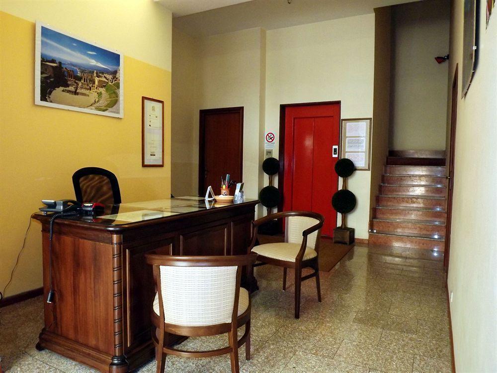 טאורמינה Residence Circe מראה חיצוני תמונה
