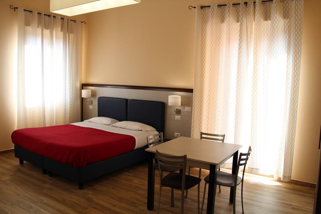 טאורמינה Residence Circe מראה חיצוני תמונה